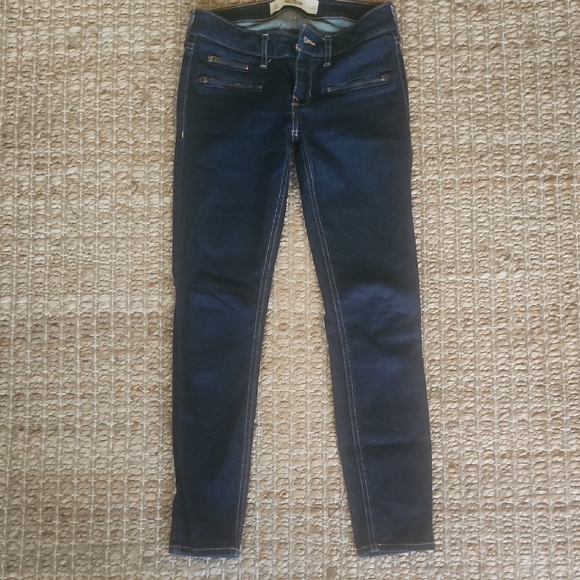 Hollister Blue Skinny Jeans Classic Denim Style - Picture 1 of 4